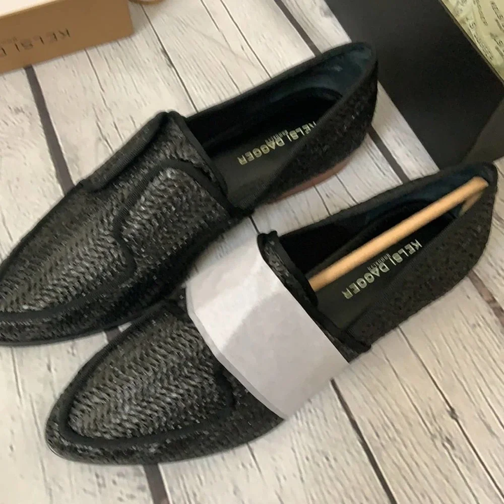 NWT KELSI DAGGER BROOKLYN
Stanton Loafer In Black - Picture 4 of 6